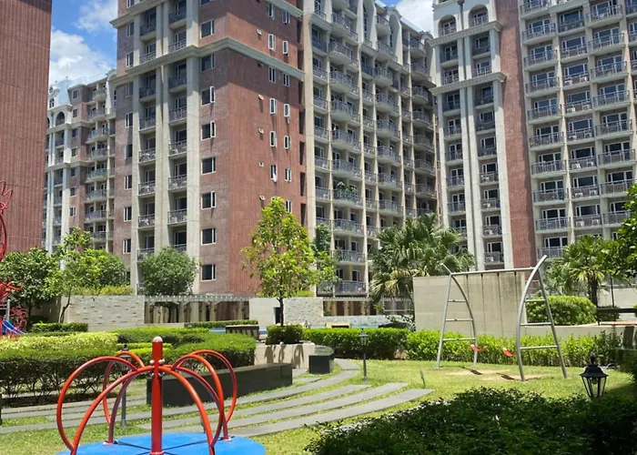 Bayhaus Mnl - Pet-friendly Near Moa 公寓式飯店 马尼拉